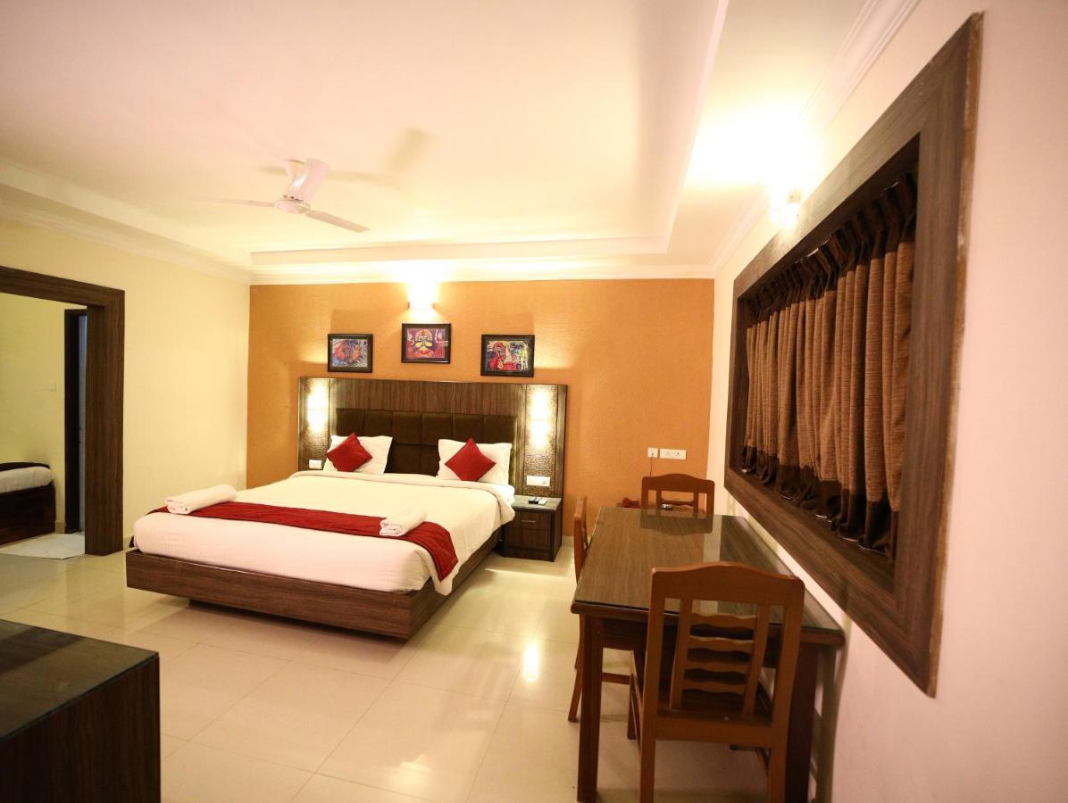 Celebrity Resort - Near Isha Yoga Alandurai Ngoại thất bức ảnh